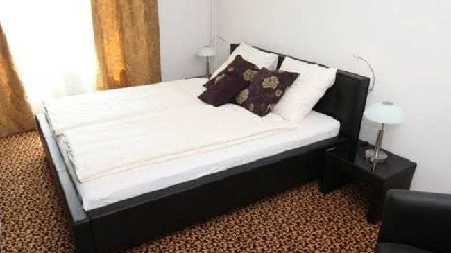 Guesthouse Dienerstrasse Zurich Room photo